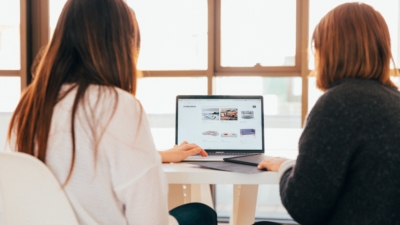 Women on laptop