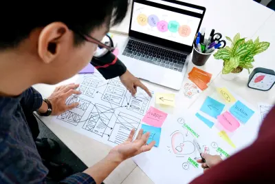 designers mapping out website